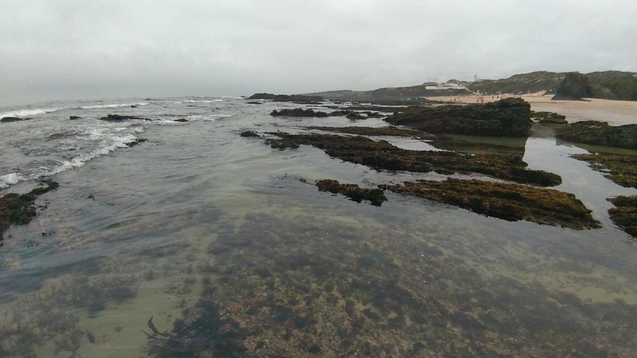 Almograve Beach Hostel エクステリア 写真