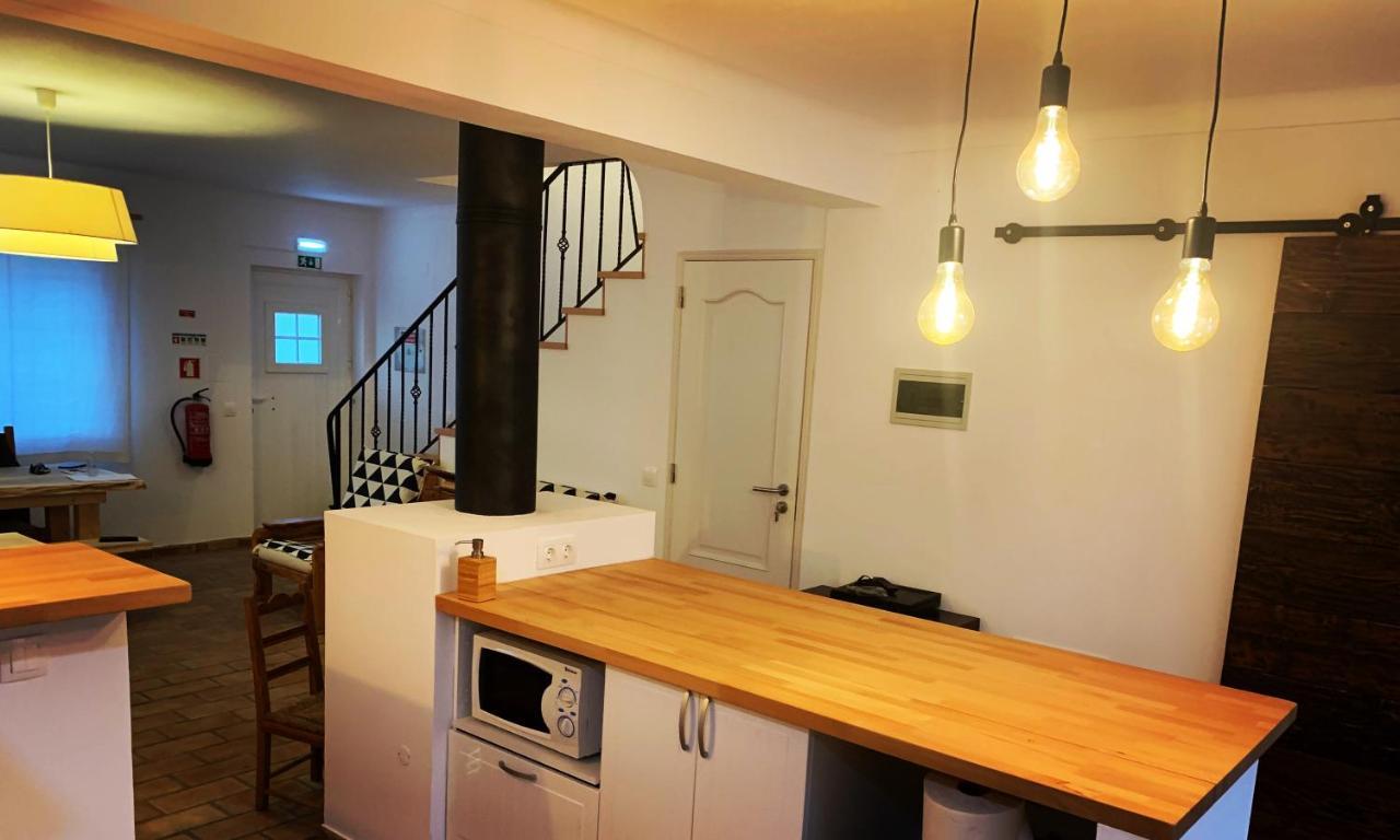 Almograve Beach Hostel エクステリア 写真